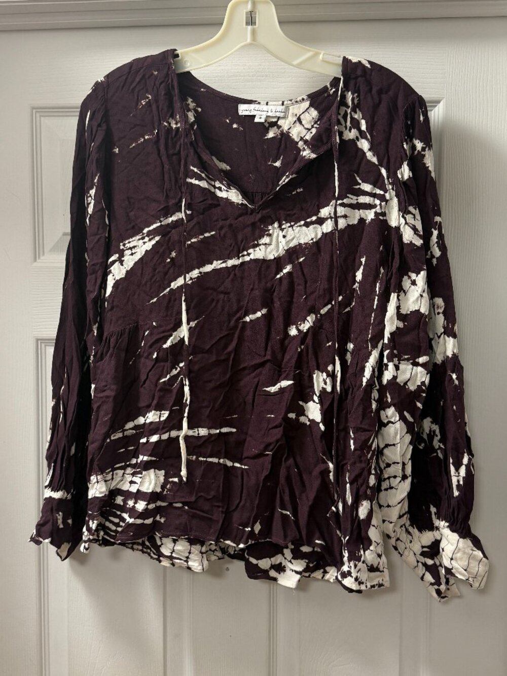 Young Fabulous & Broke YFB Oversized Tie Dye Tassel Tie Boho Top Rayon sz small